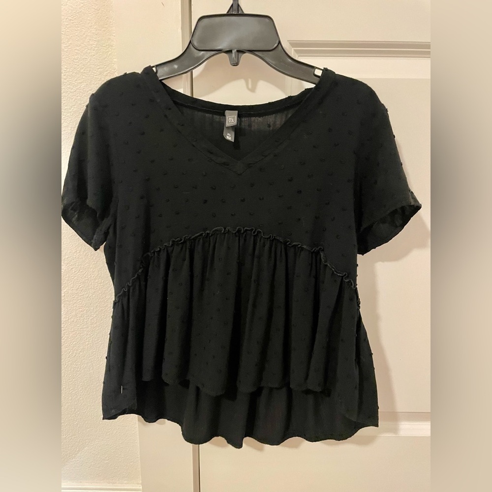 Francesca’s Black Top